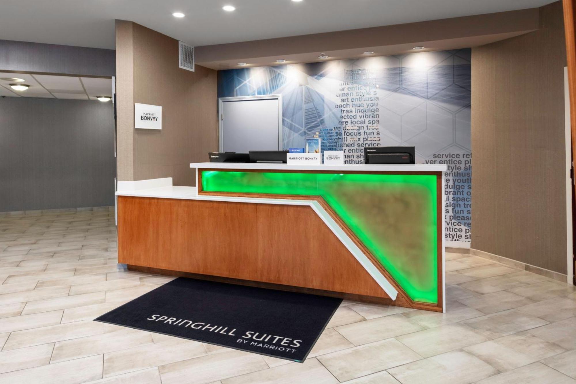 Springhill Suites By Marriott Baton Rouge South Екстер'єр фото